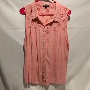Apt. 9 Peach Sleeveless Blouse with Floral Details